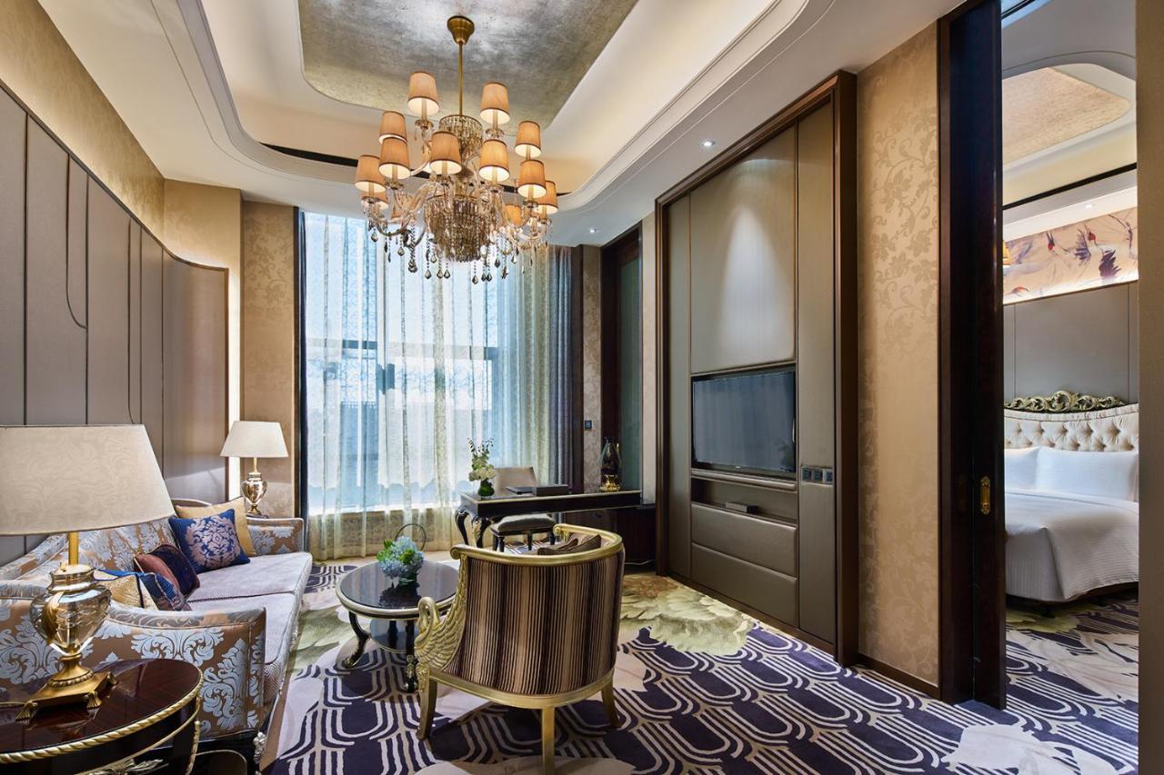 Wanda Realm Qiqihar Hotel Exterior photo