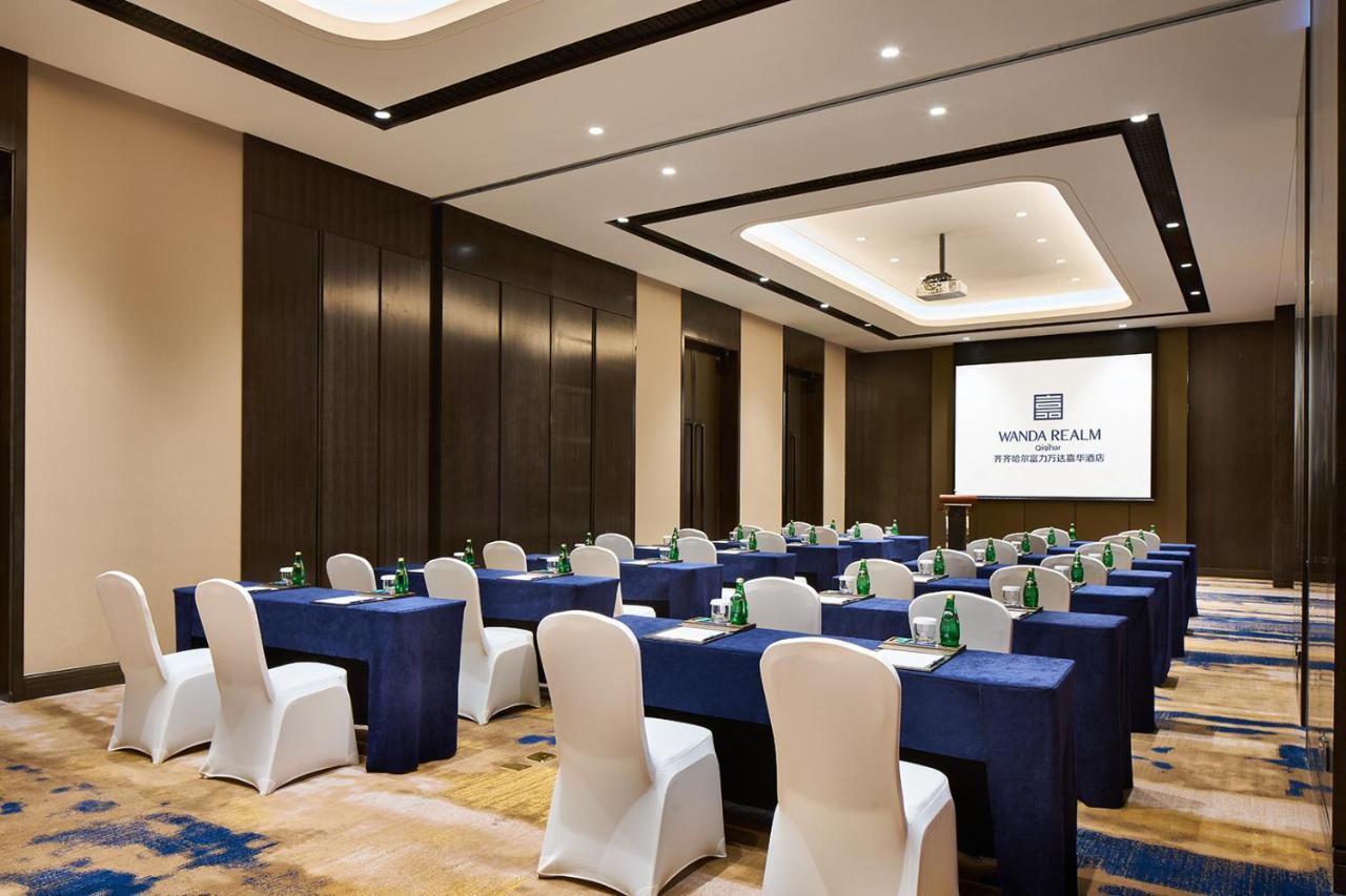 Wanda Realm Qiqihar Hotel Exterior photo