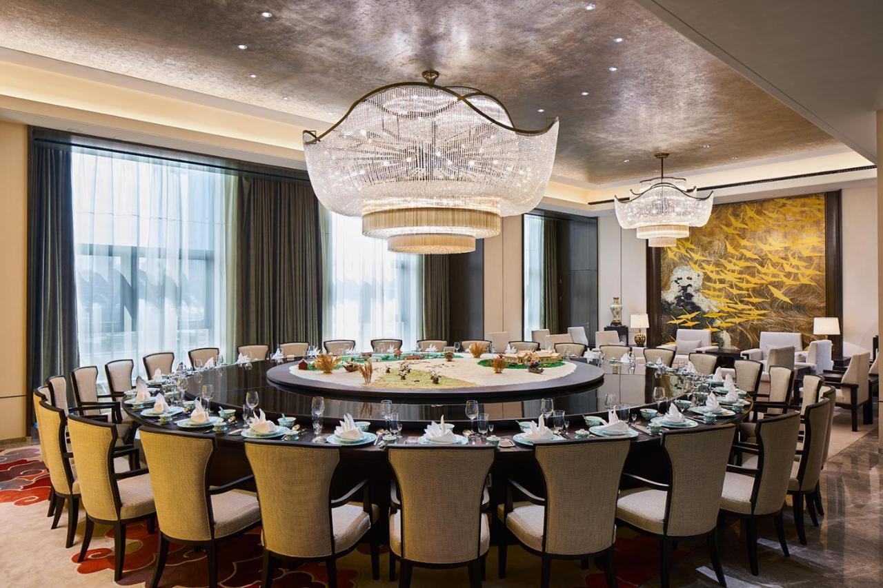 Wanda Realm Qiqihar Hotel Exterior photo